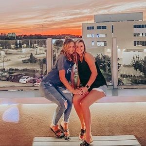 Meet your Posher, Kayla